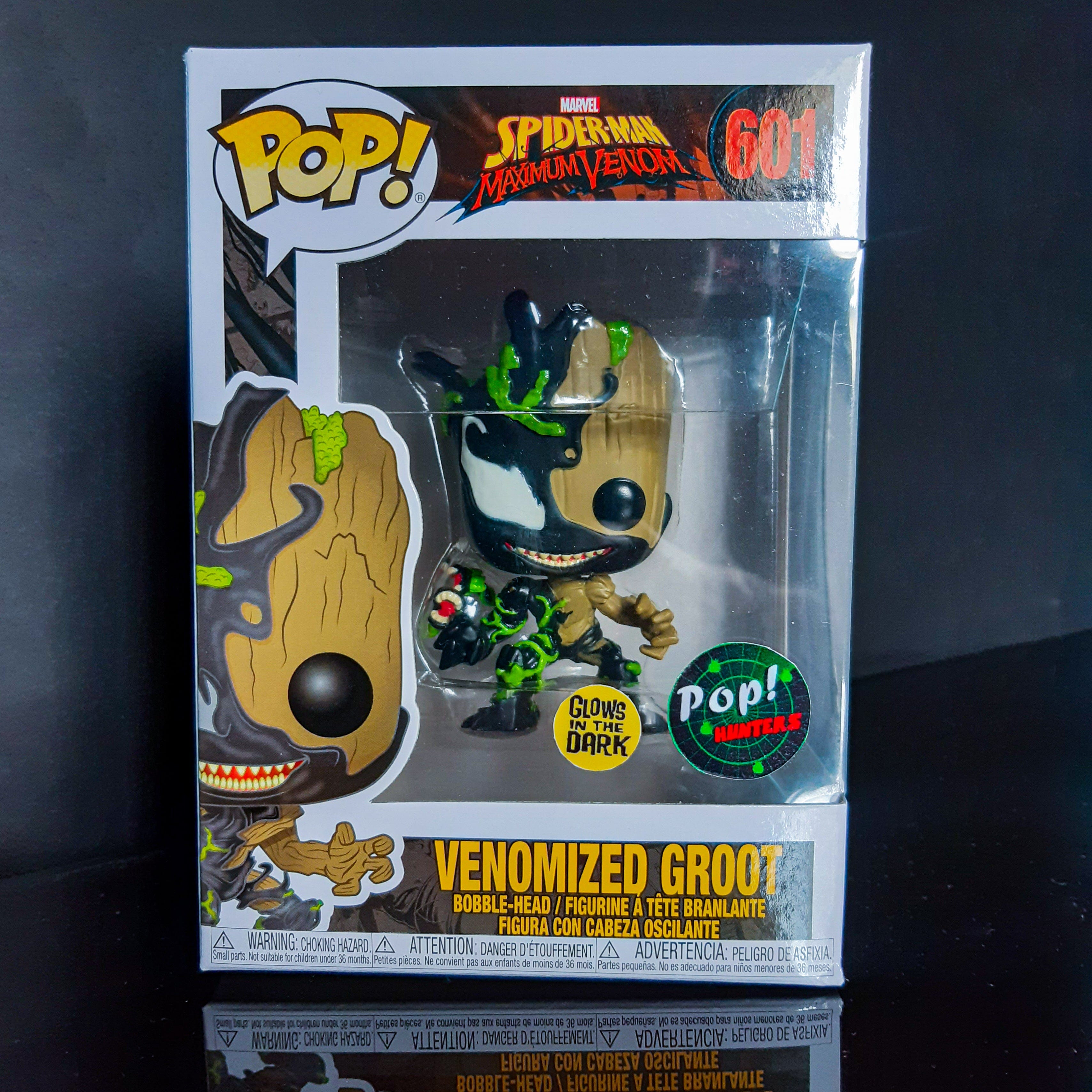 Funko Pop! Custom - Venomized Groot (Brilla en la Oscuridad)